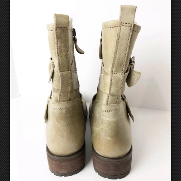 Guess Men’s Sz 10 beige rugged boots new no box - Picture 4 of 8